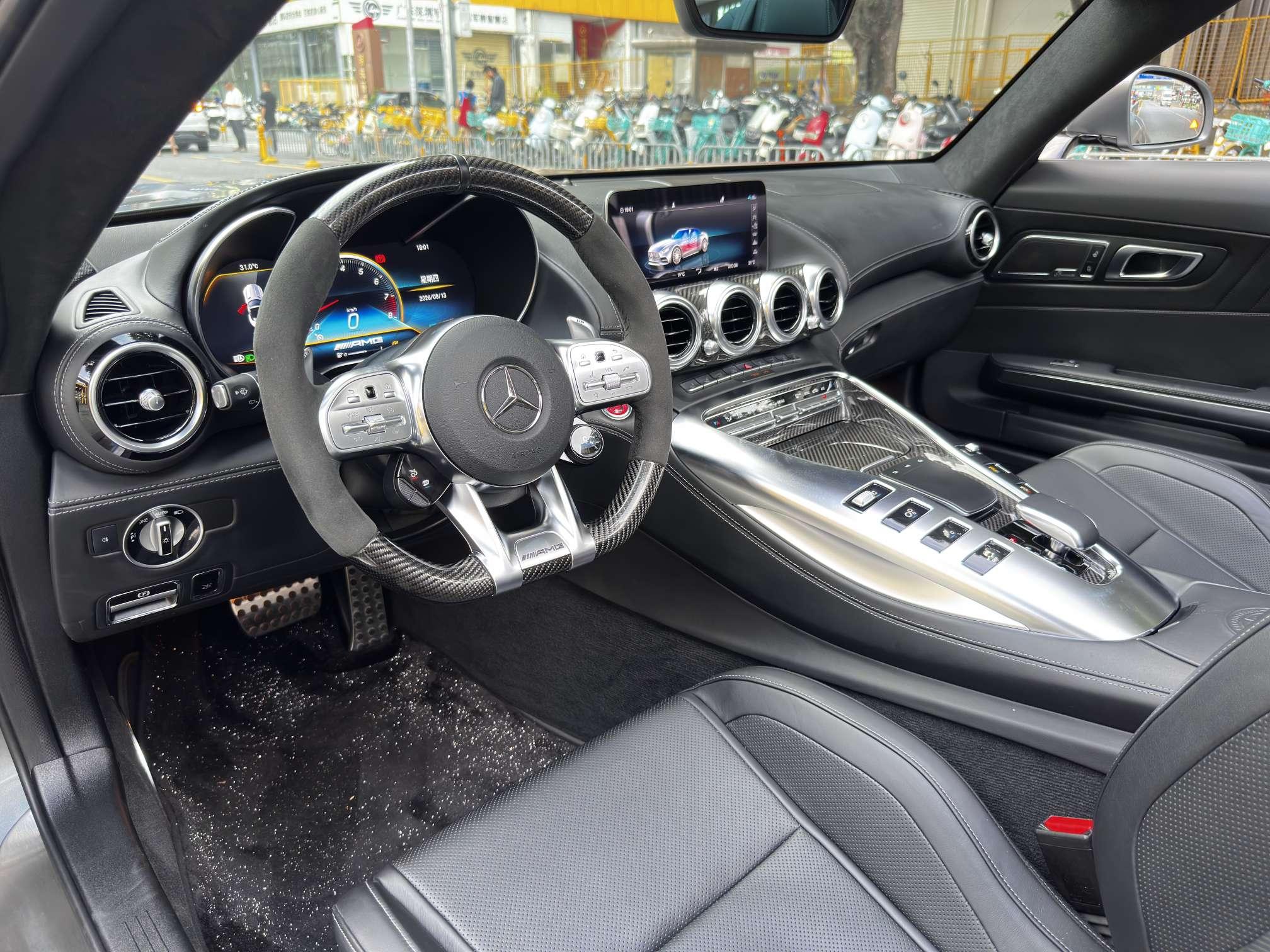 Mercedes-Benz AMG GT 2019 thumb 5