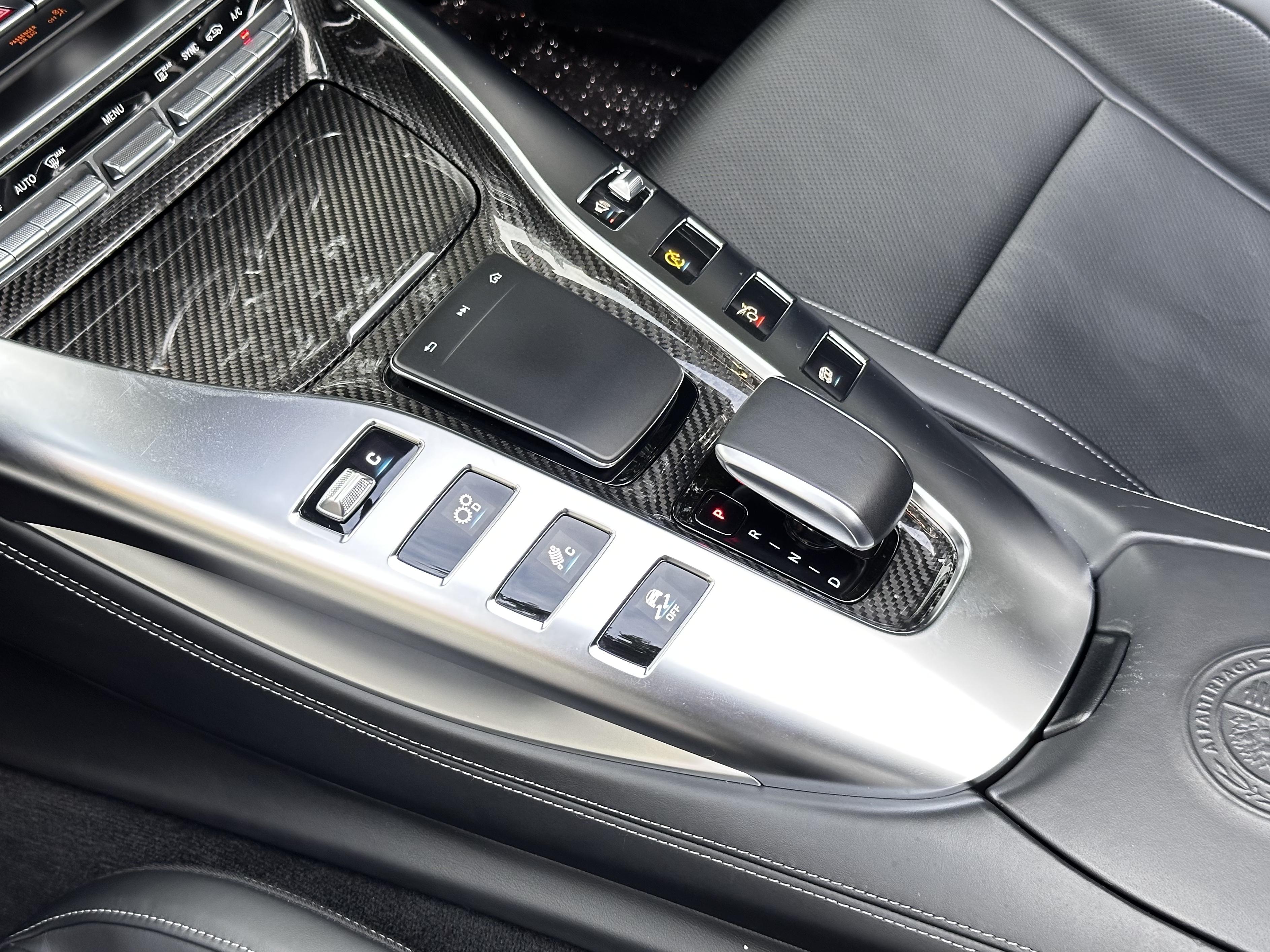 Mercedes-Benz AMG GT 2019 thumb 7