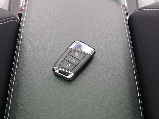 Volkswagen Passat (North America and China) 2023 thumb 9