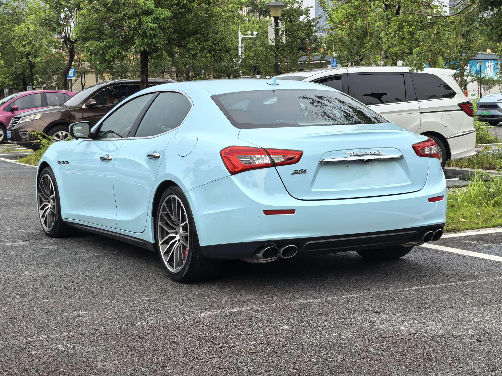 Maserati Ghibli 2017 thumb 2