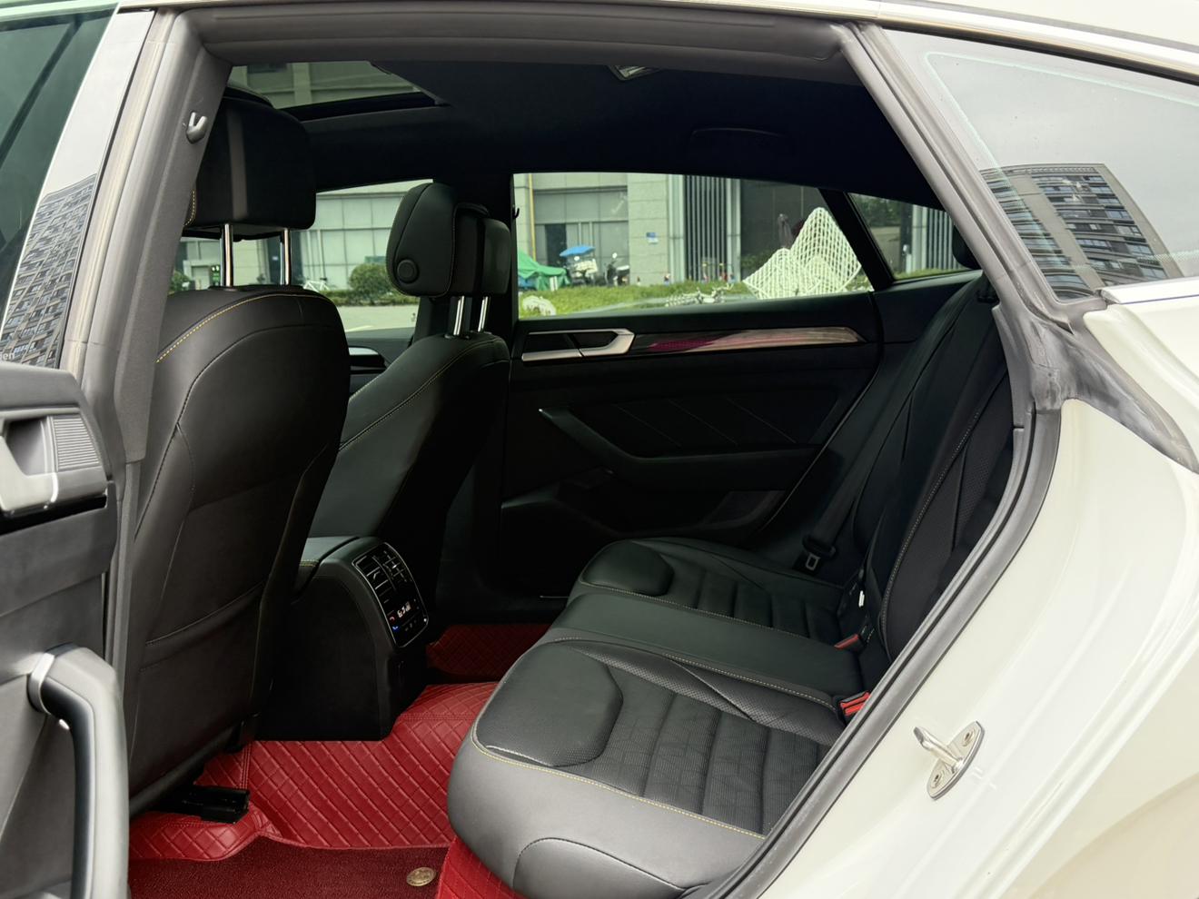 Volkswagen Arteon 2021 thumb 12