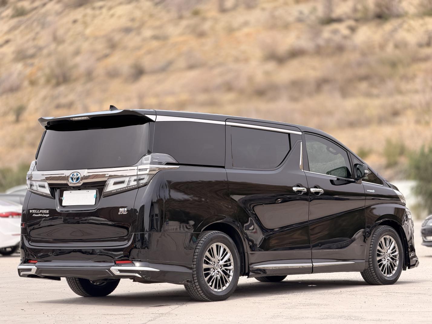 Toyota Vellfire 2021 thumb 4