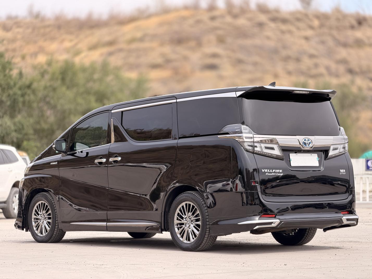 Toyota Vellfire 2021 thumb 11
