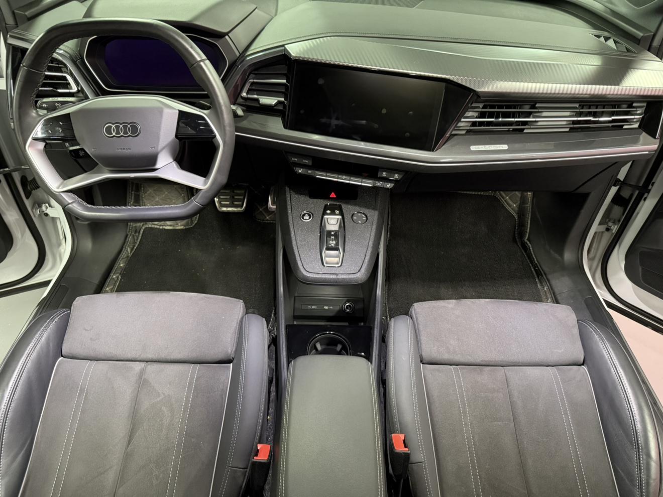 Audi Q4 e-tron 2023 thumb 5