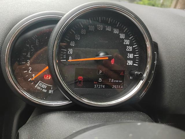 Mini Countryman 2019 thumb 4