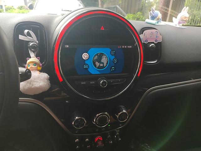Mini Countryman 2019 thumb 6