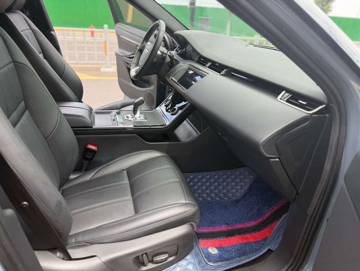 Land Rover Evoque 2020 thumb 9