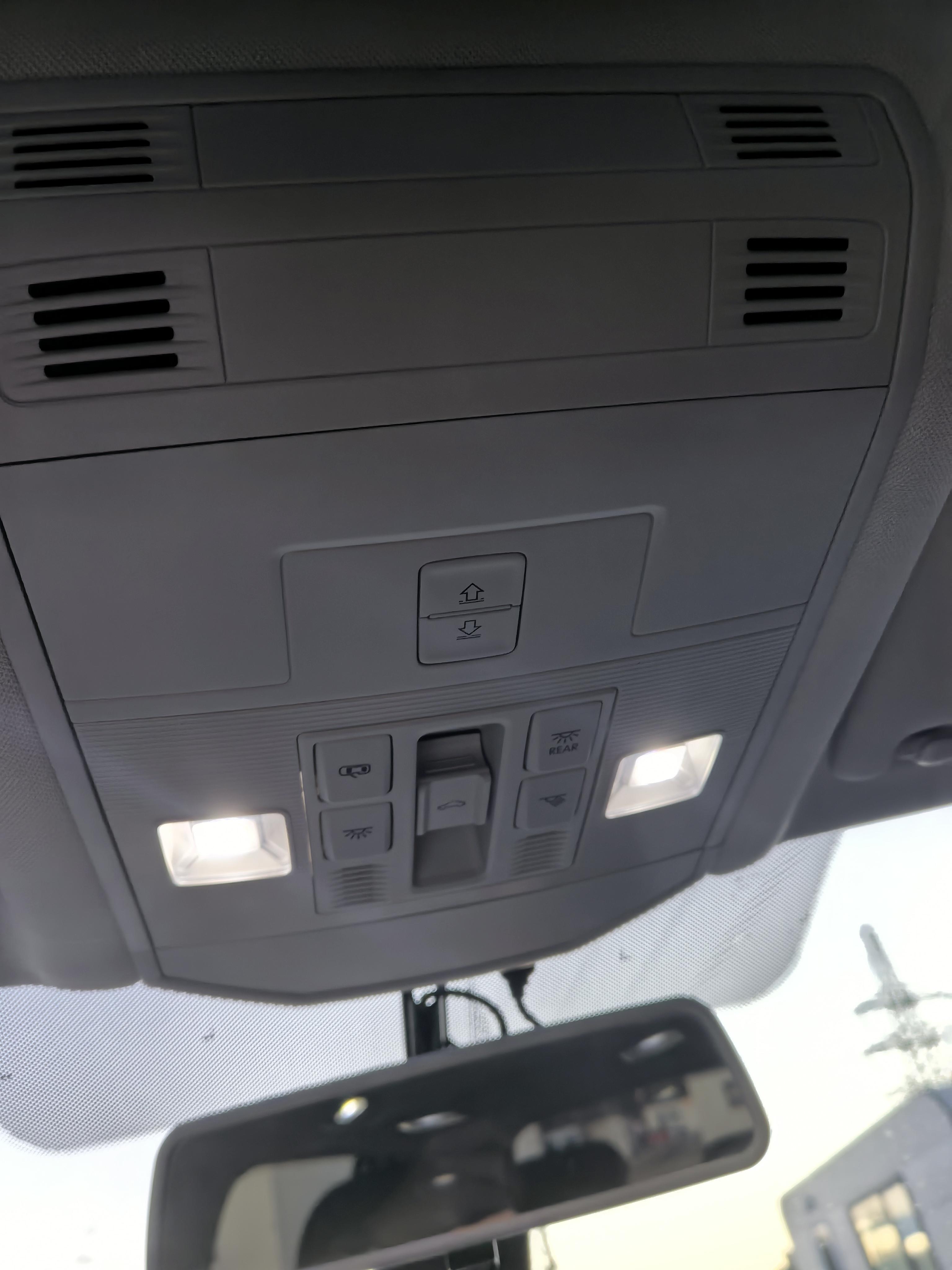 Volkswagen T-Roc 2022 thumb 9