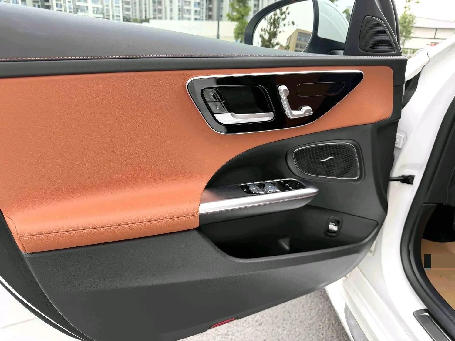 Mercedes-Benz C-Класс 2024 thumb 5