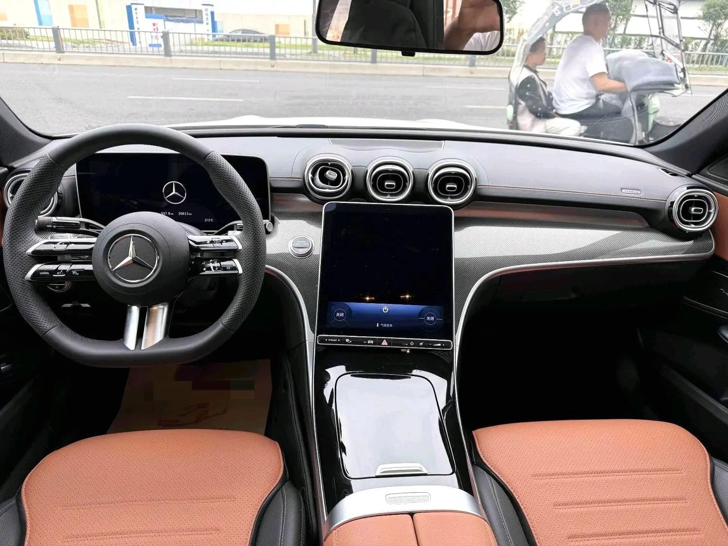 Mercedes-Benz C-Класс 2024 thumb 6