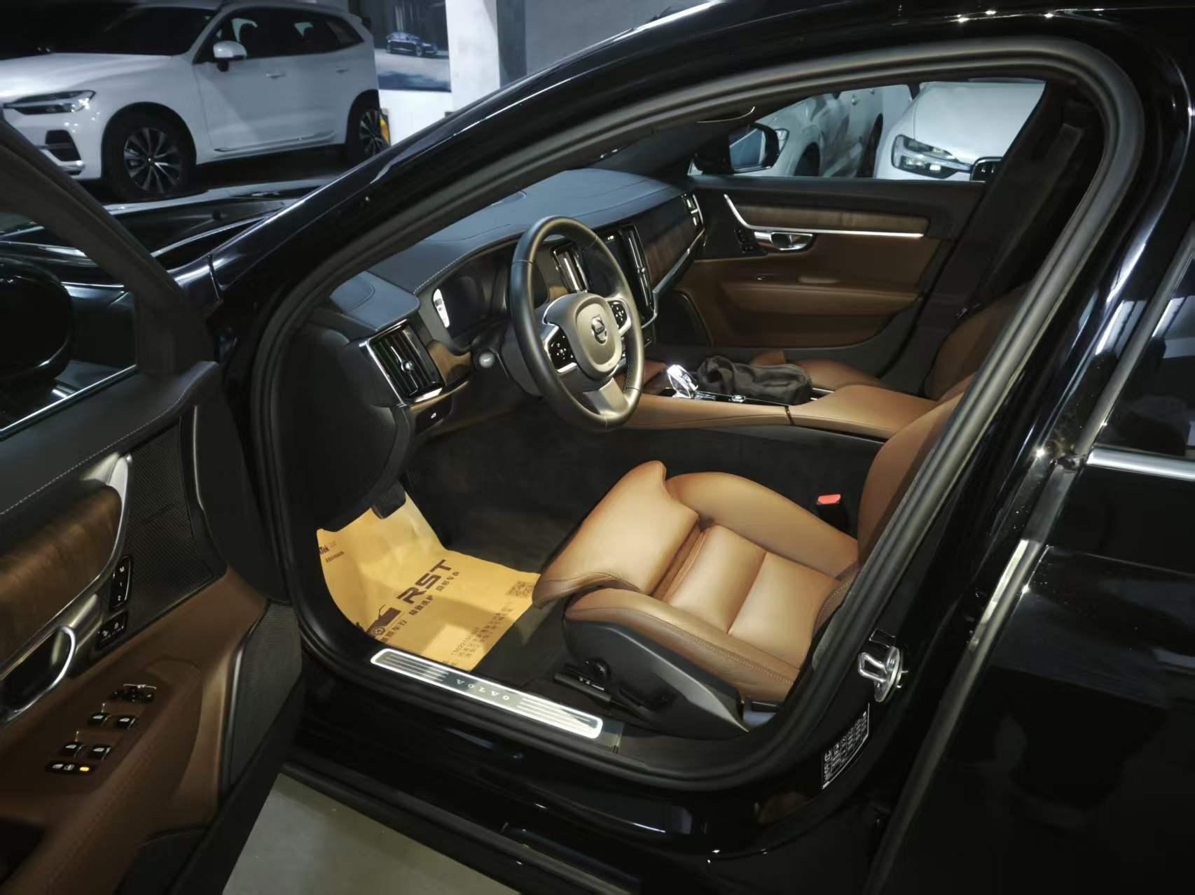Volvo S90 2025 thumb 6
