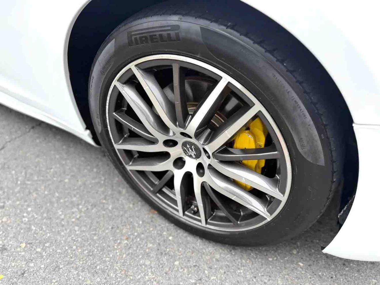 Maserati Ghibli 2014 thumb 6