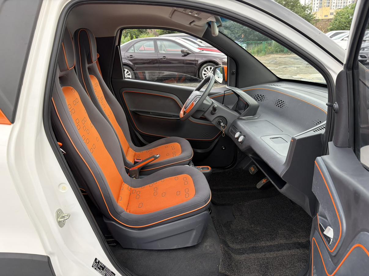 Baojun E100 2019 thumb 7