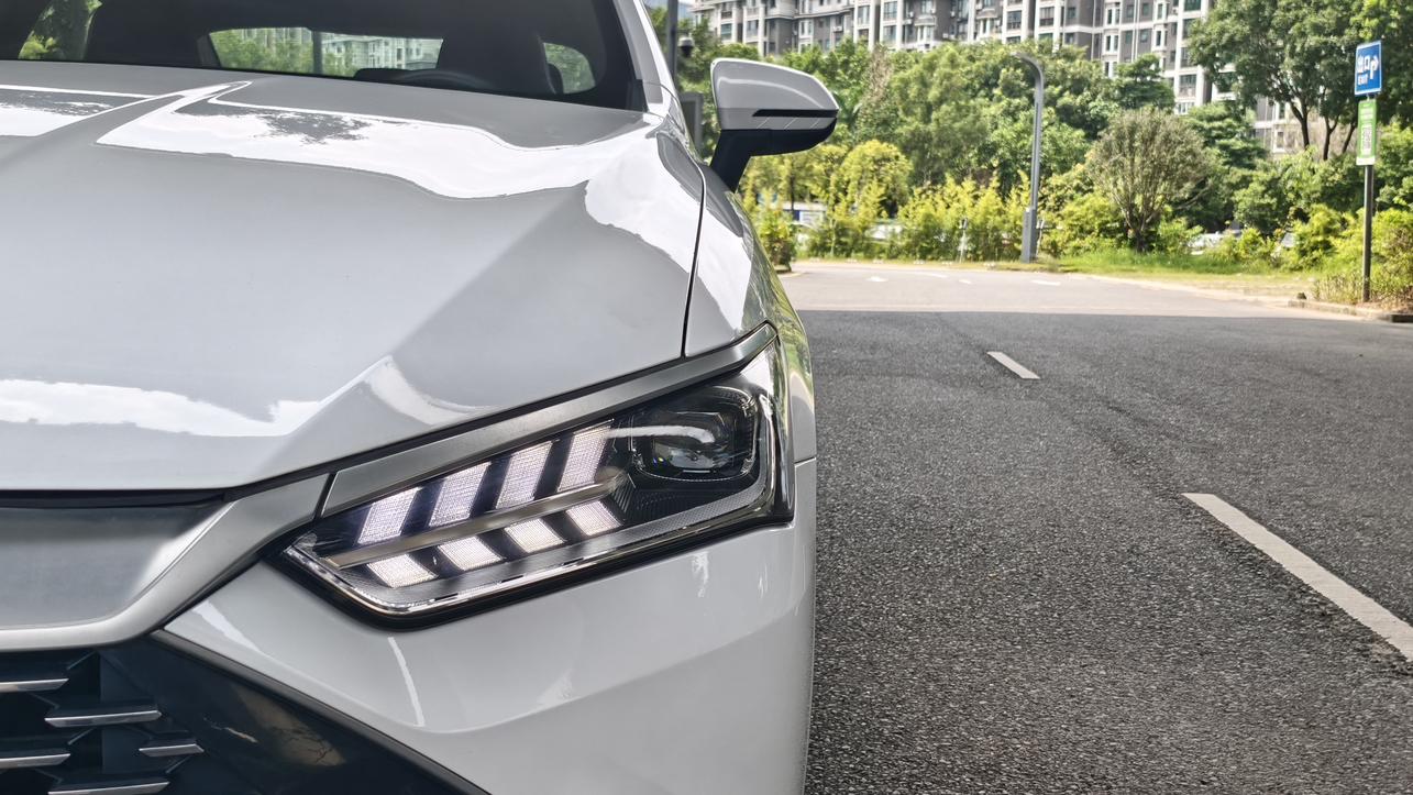 BYD Qin 2021 thumb 7