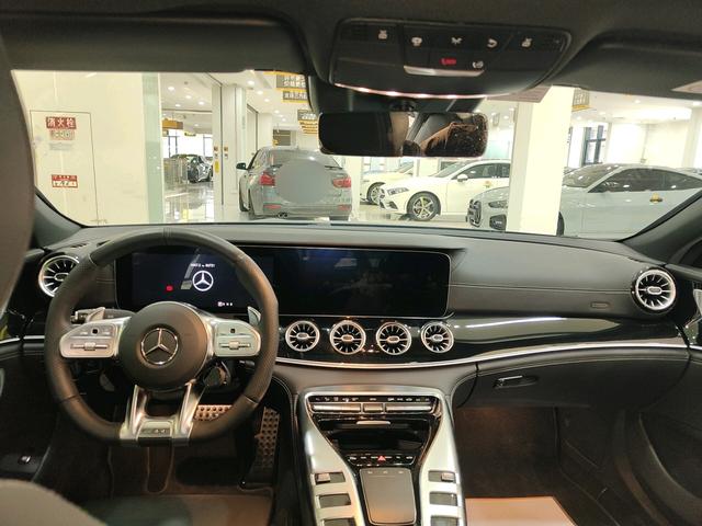 Mercedes-Benz AMG GT 2020 thumb 4