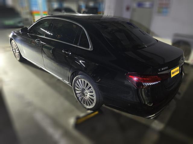 Mercedes-Benz E-Класс 2022 thumb 2