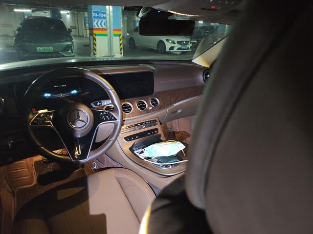Mercedes-Benz E-Класс 2022 thumb 3