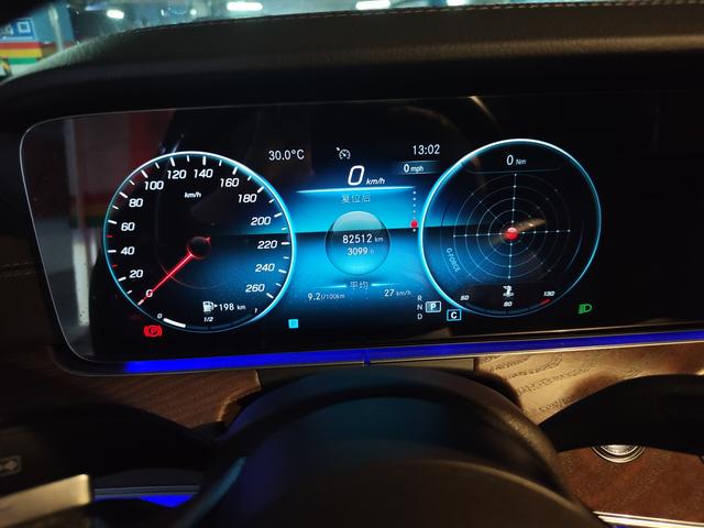 Mercedes-Benz E-Класс 2022 thumb 4
