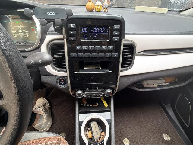 Chery QQ eQ1 2021 thumb 6