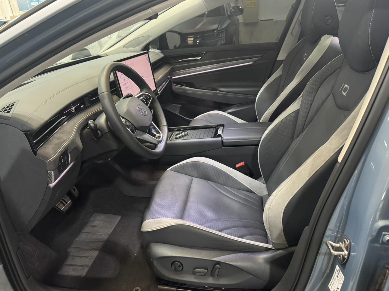 Volkswagen ID.7 2024 thumb 9