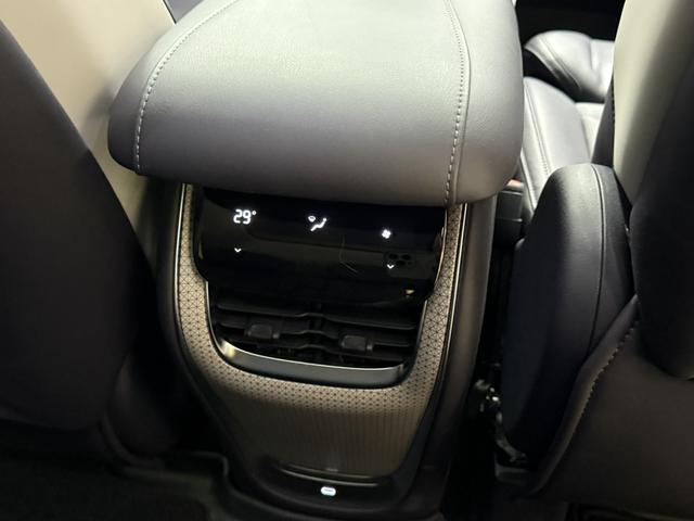 IM Motors (Zhiji) LS7 2023 thumb 11