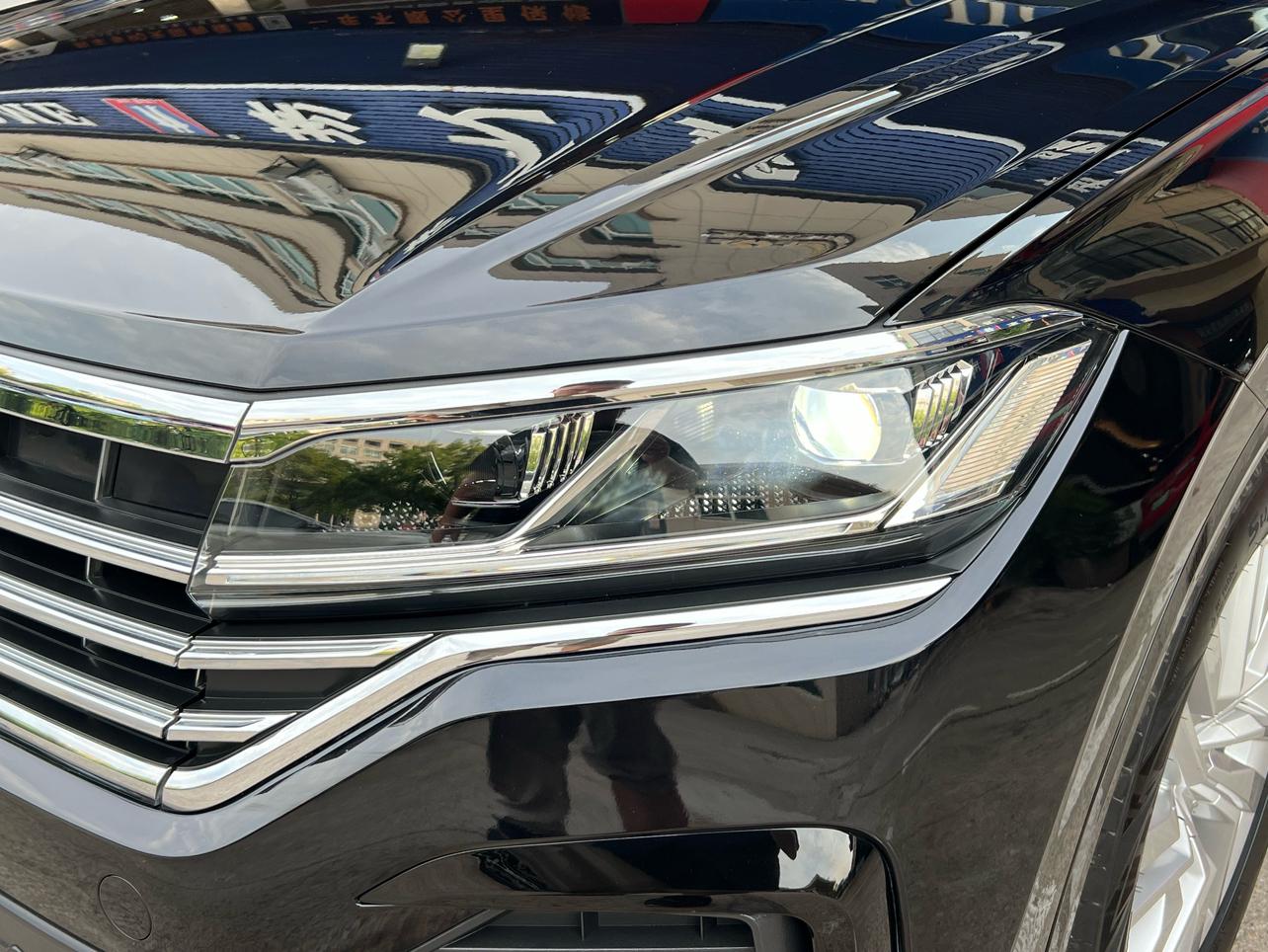 Volkswagen Touareg 2021 thumb 7