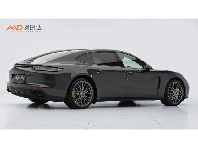Porsche Panamera 2023 thumb 2