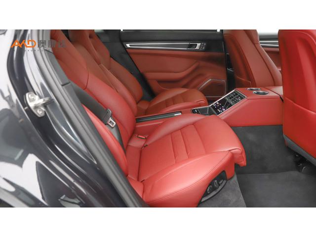 Porsche Panamera 2023 thumb 4