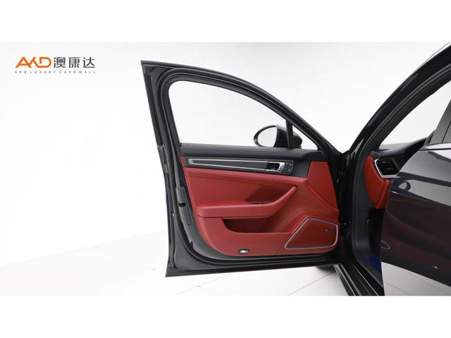 Porsche Panamera 2023 thumb 8