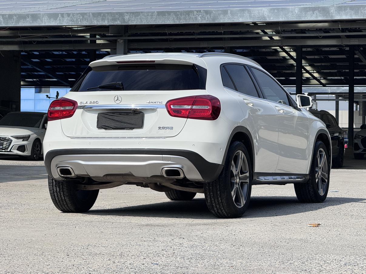 Mercedes-Benz GLA 2015 thumb 4
