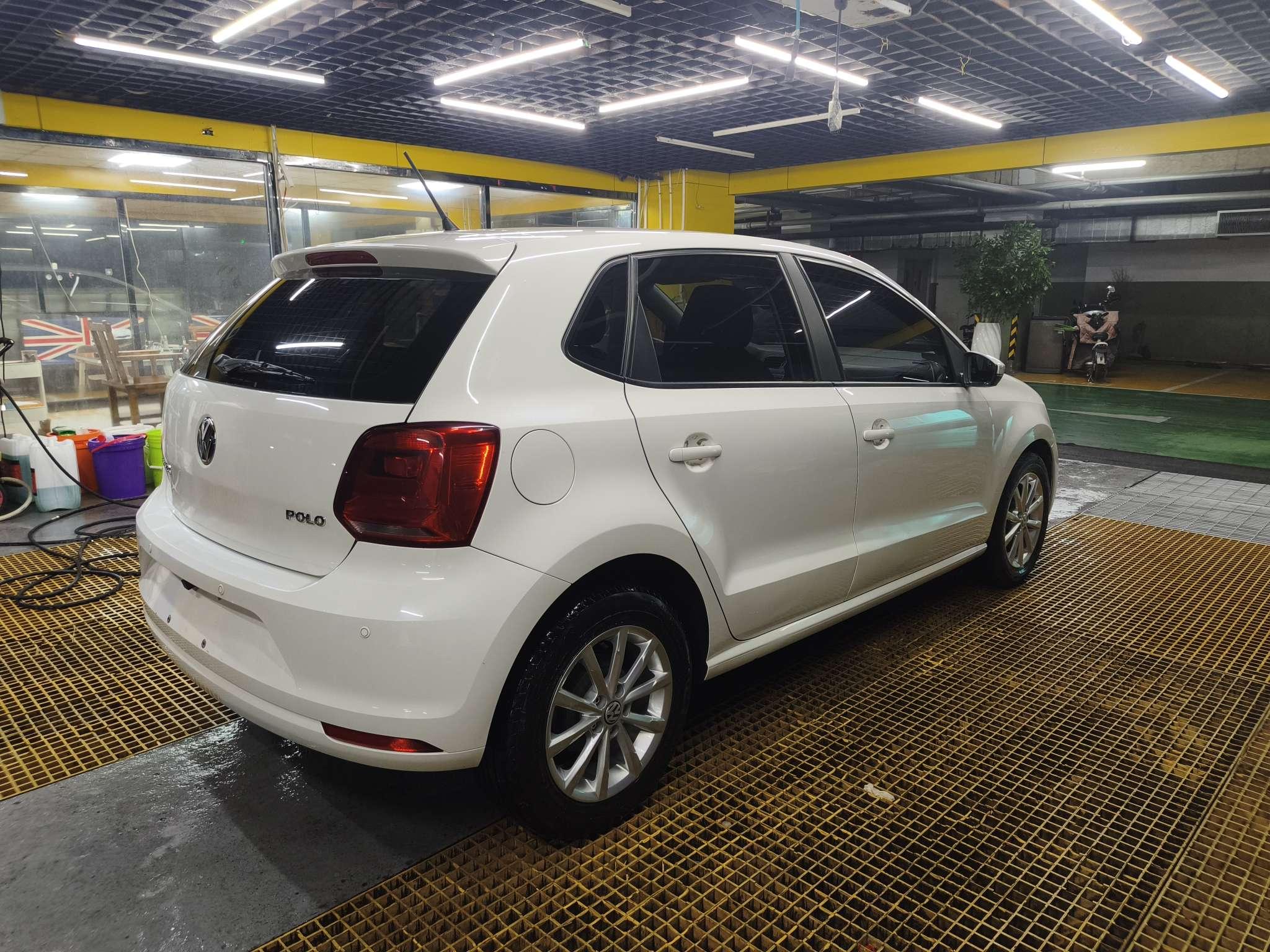 Volkswagen Polo 2016 thumb 4