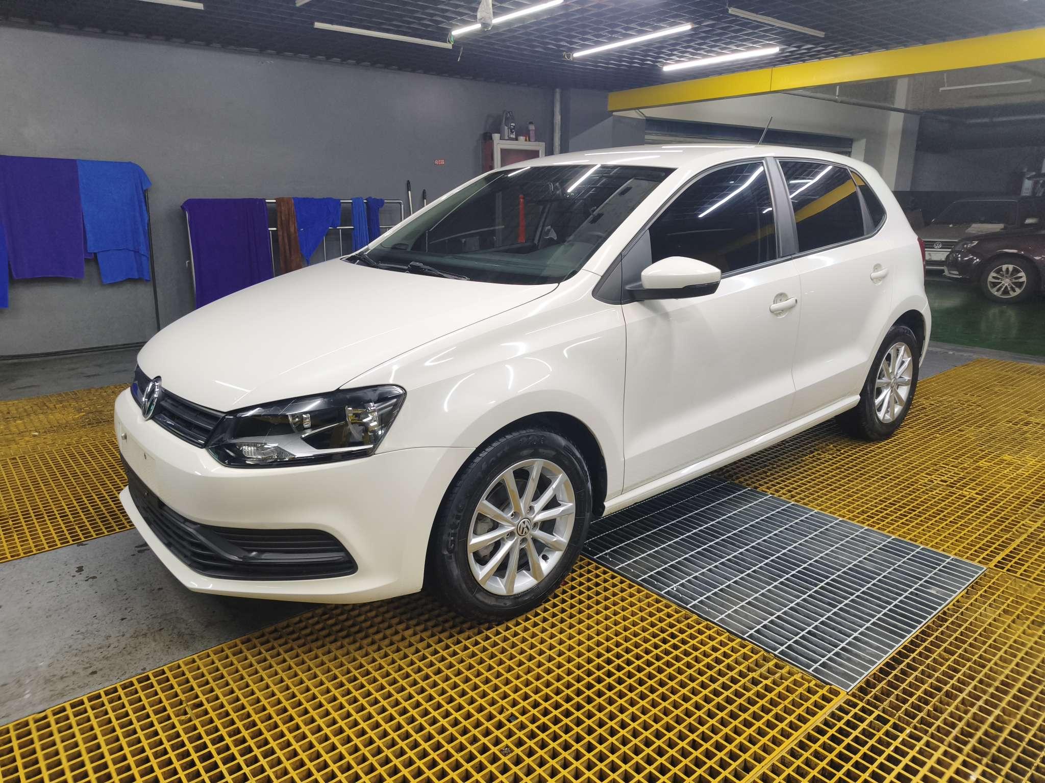 Volkswagen Polo 2016 thumb 8