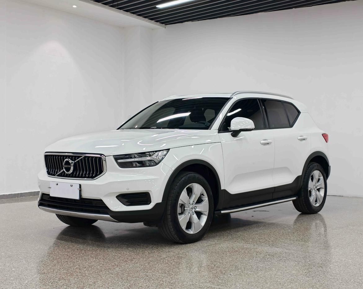 Volvo XC40 2022 thumb 8