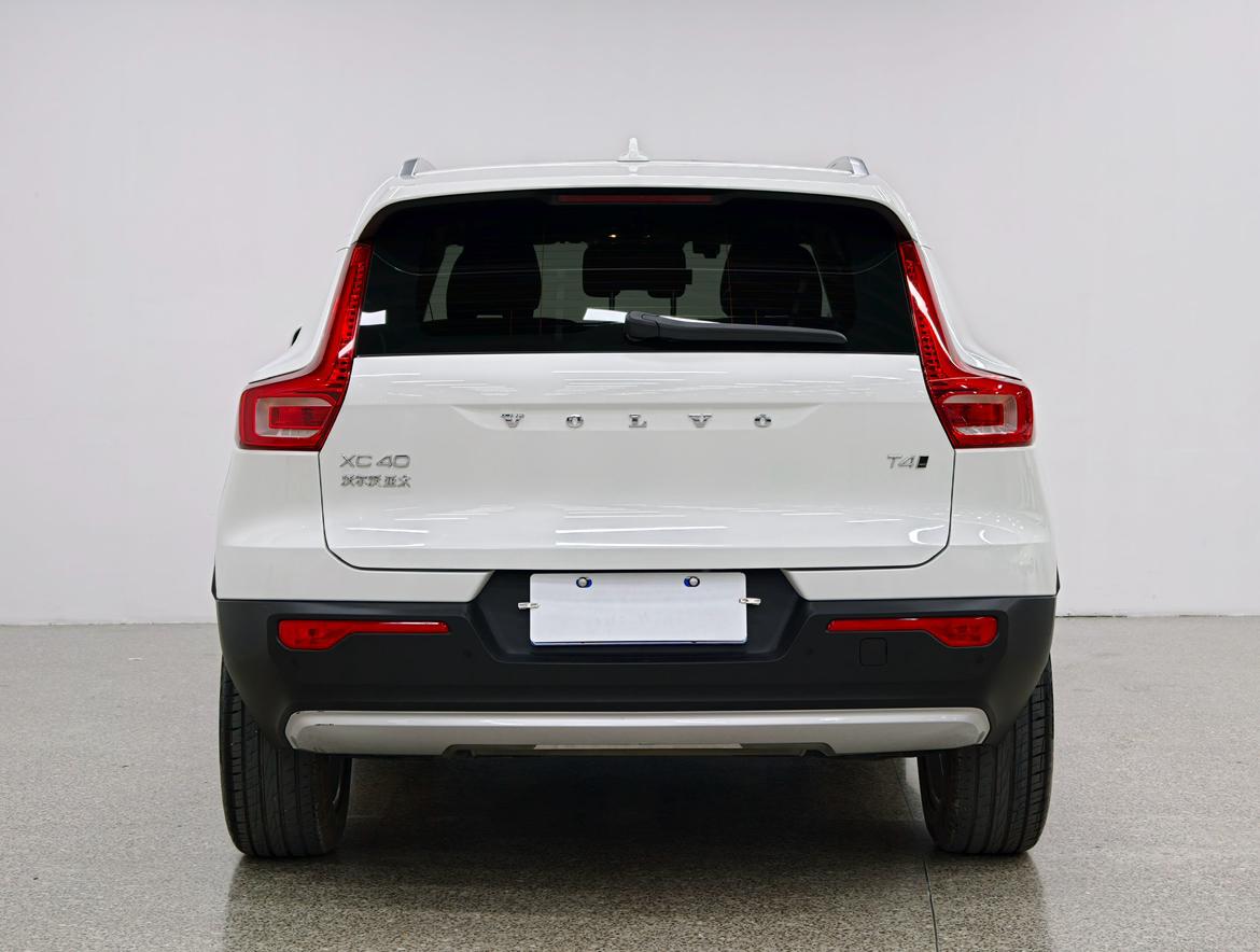 Volvo XC40 2022 thumb 12