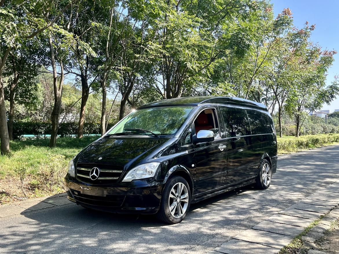 Mercedes-Benz Wei Ting 2011 thumb 10