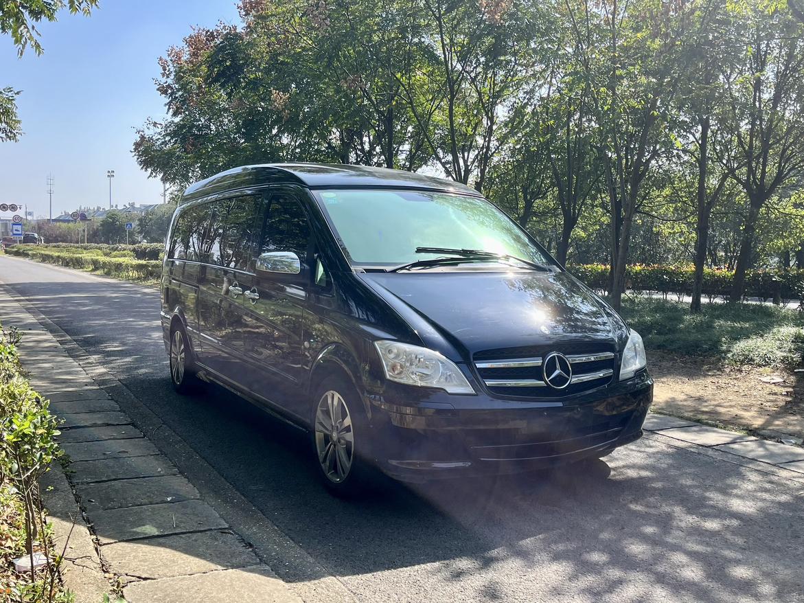 Mercedes-Benz Wei Ting 2011 thumb 12