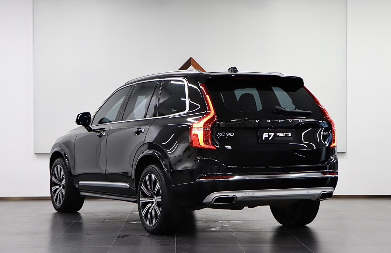 Volvo XC90 2021 thumb 3