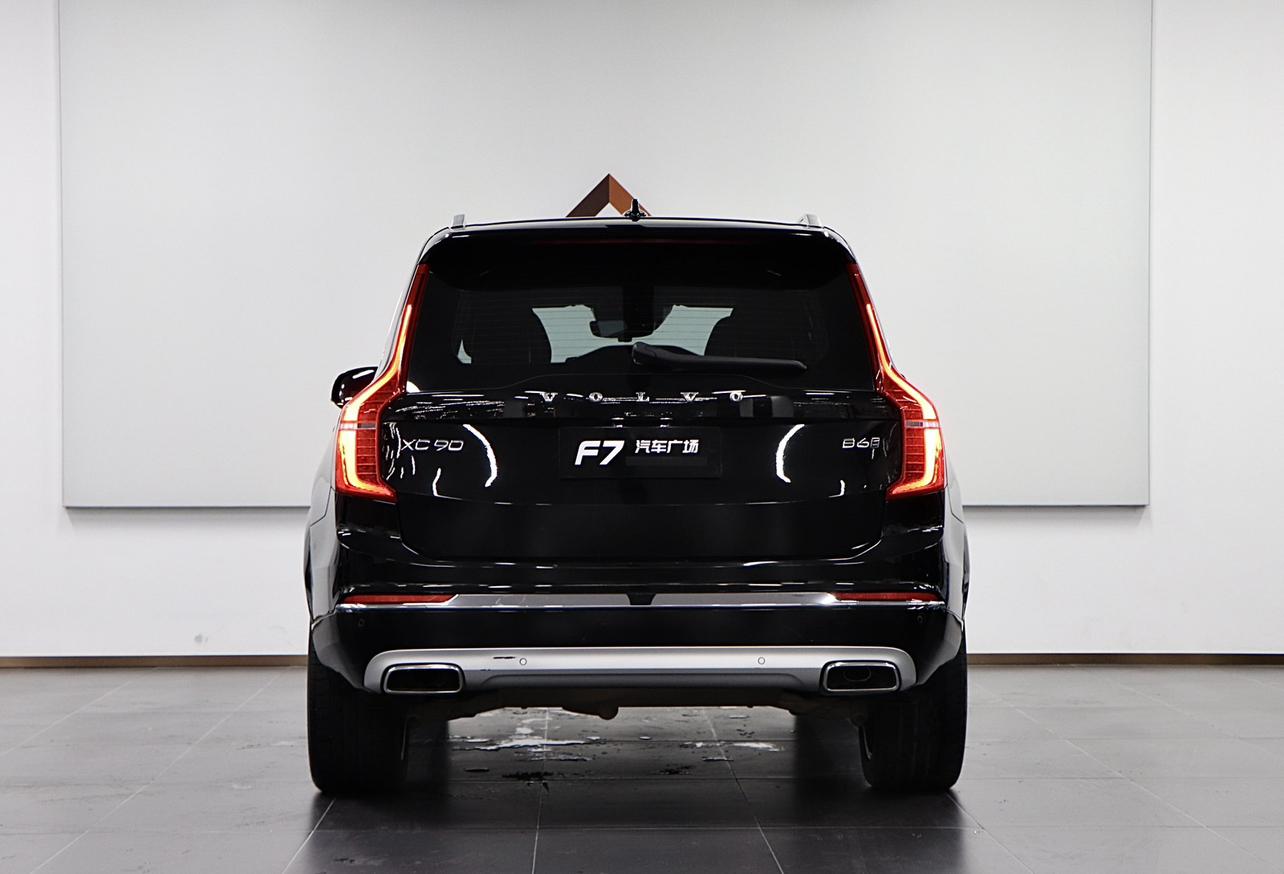 Volvo XC90 2021 thumb 4