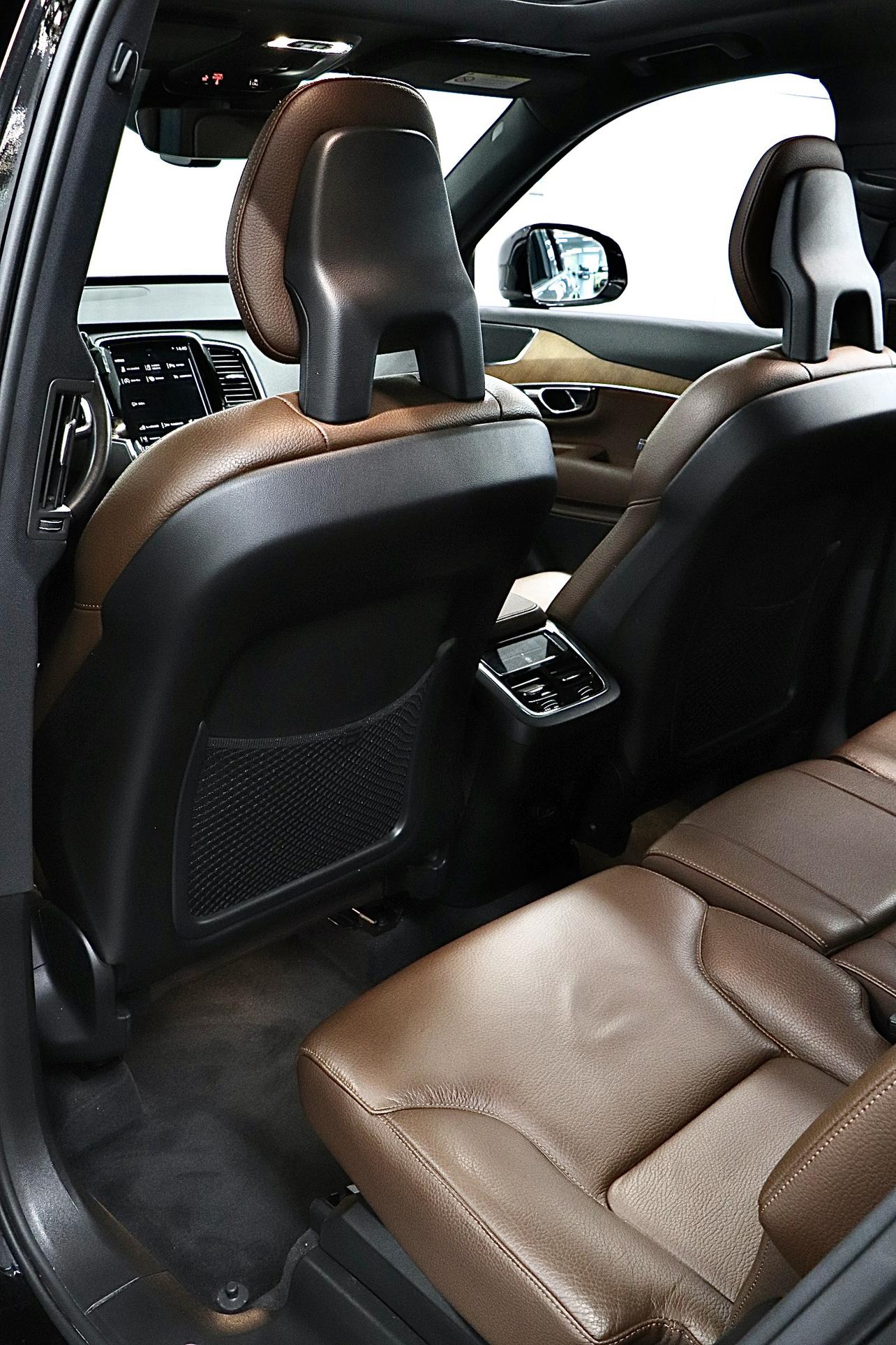 Volvo XC90 2021 thumb 10