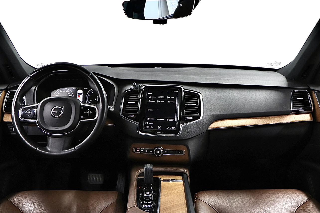 Volvo XC90 2021 thumb 11