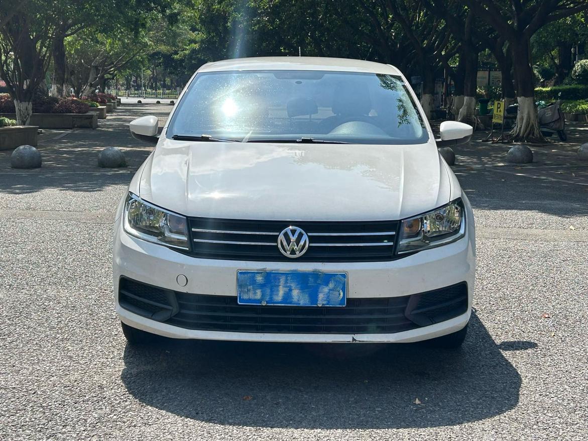 Volkswagen Santana 2016 thumb 9