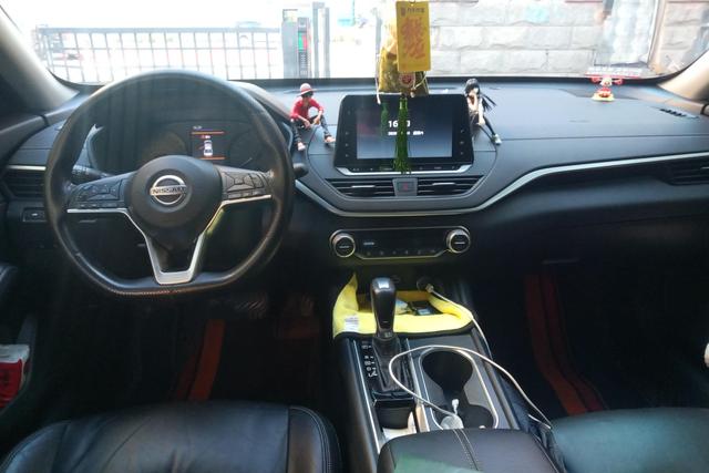 Nissan Altima 2020 thumb 11