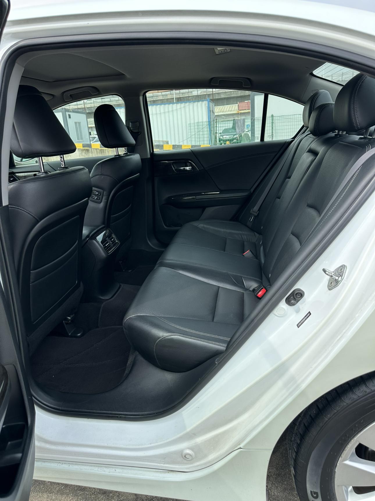 Honda Accord 2015 thumb 7