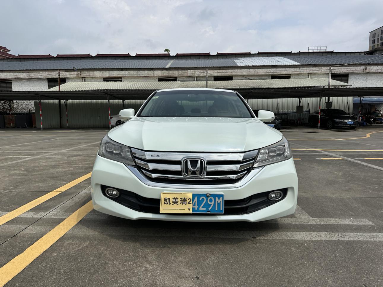 Honda Accord 2015 thumb 9
