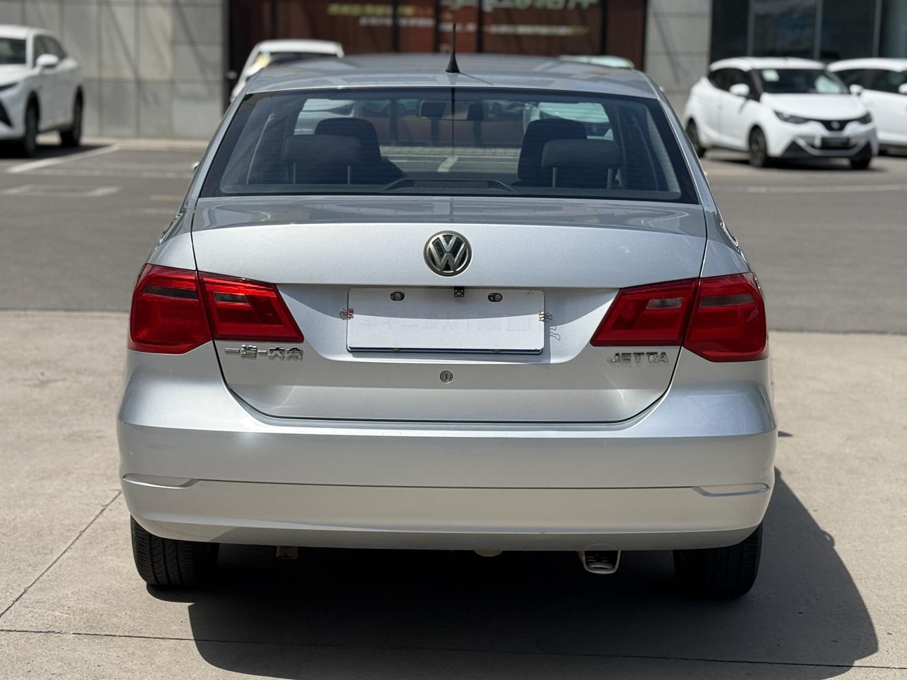 Volkswagen Jetta 2013 thumb 3