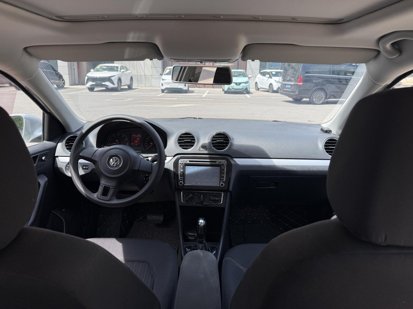 Volkswagen Jetta 2013 thumb 5