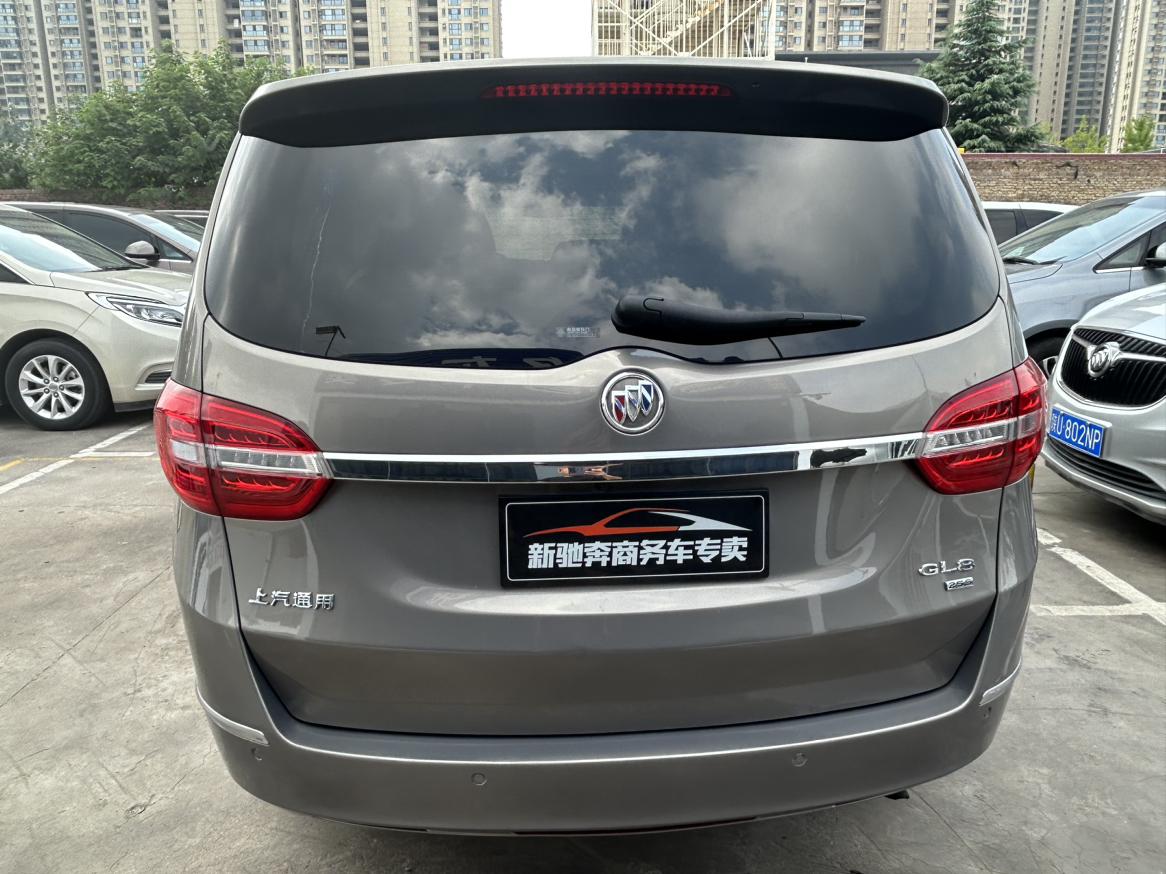 Buick GL8 2017 thumb 3