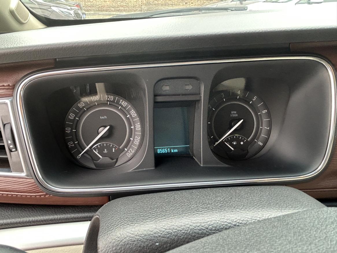 Buick GL8 2017 thumb 8