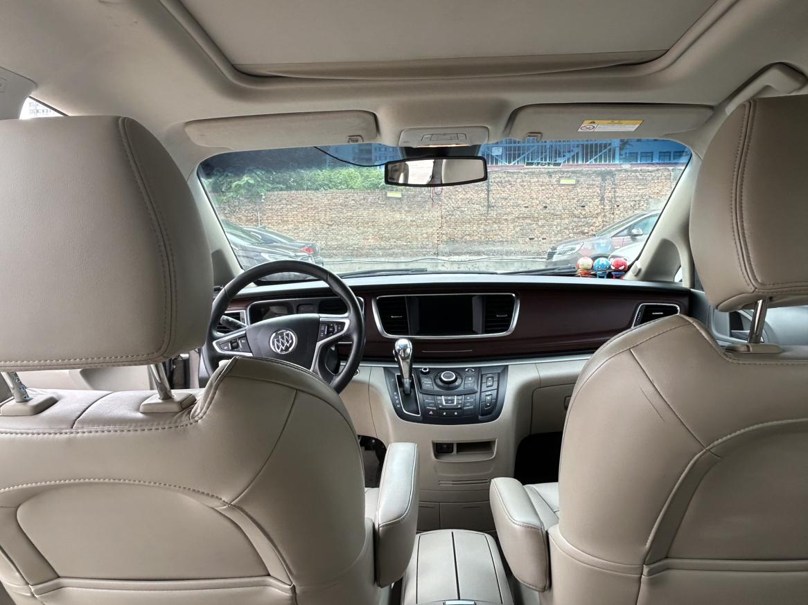 Buick GL8 2017 thumb 9