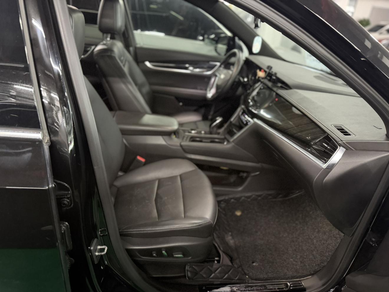 Cadillac XT6 2021 thumb 7